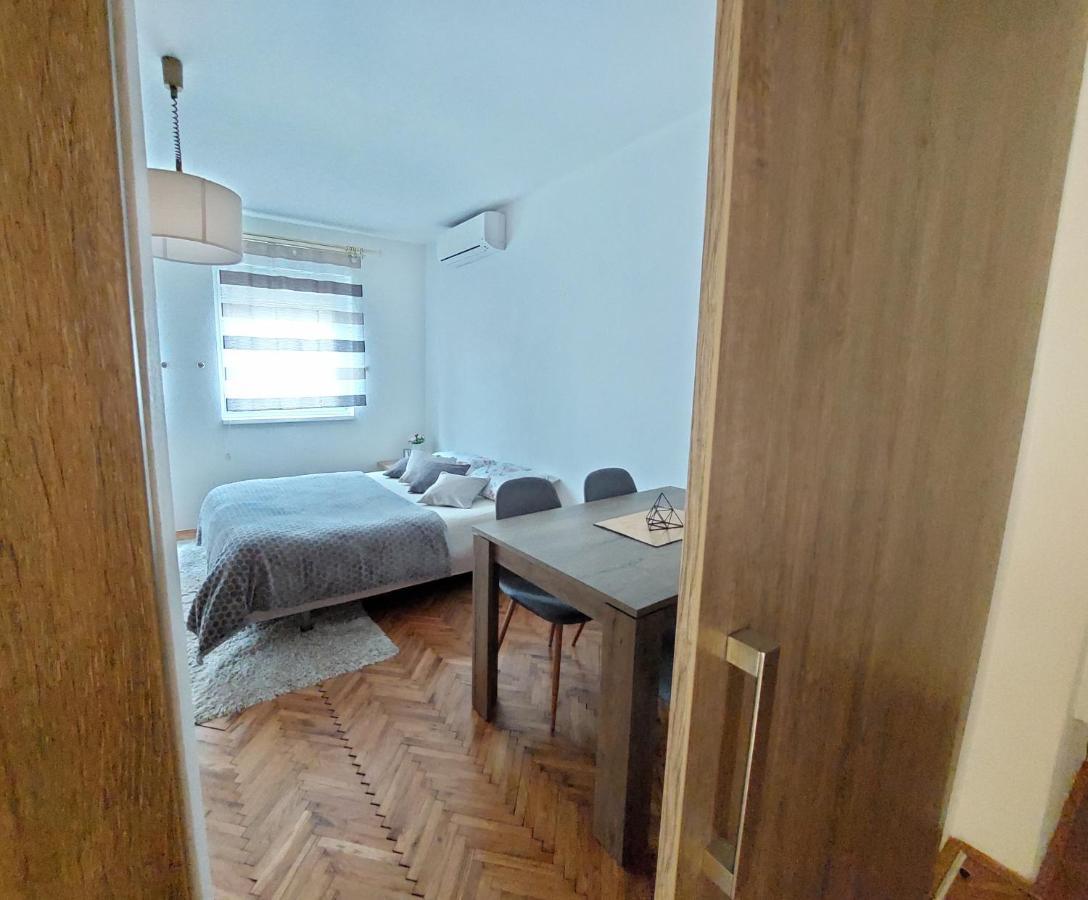 MB Deluxe Apartment Visoko Exterior foto