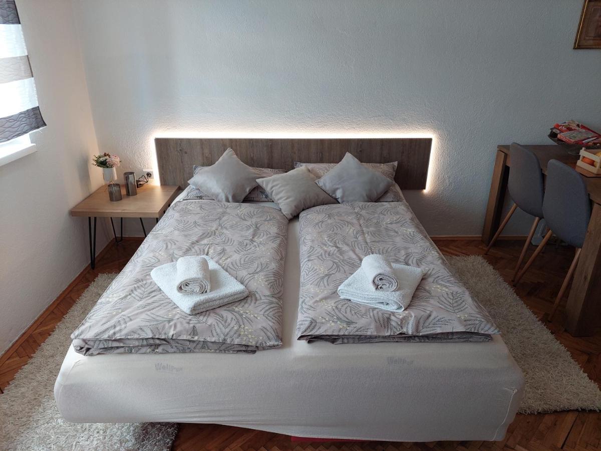 MB Deluxe Apartment Visoko Exterior foto