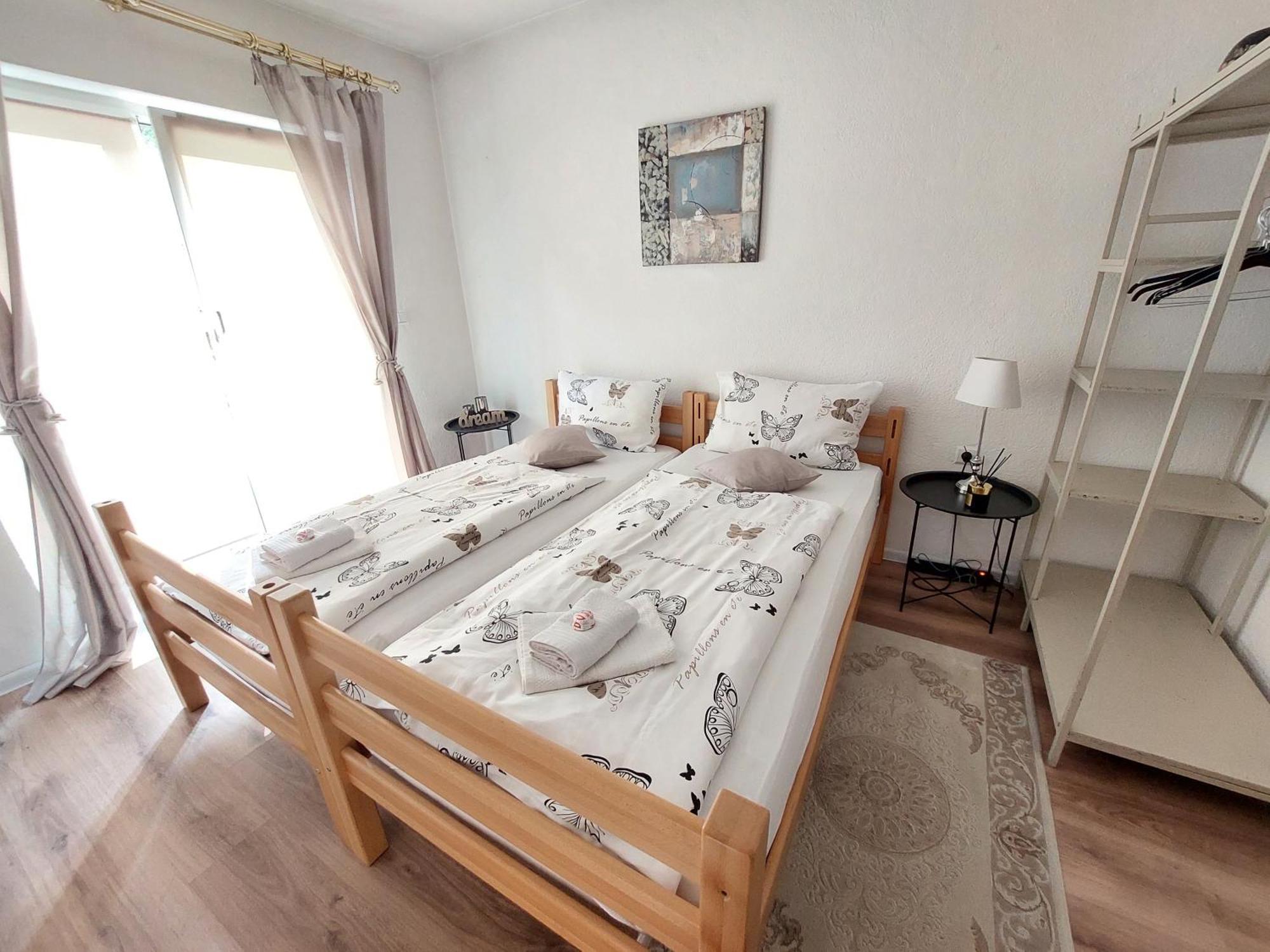 MB Deluxe Apartment Visoko Exterior foto